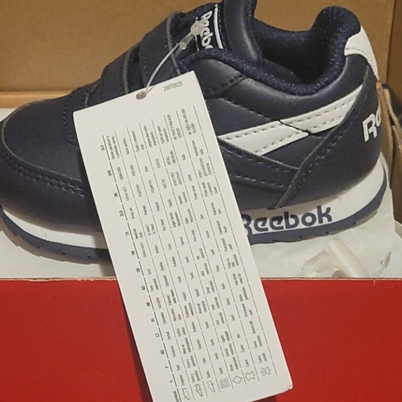 Kids Reebok Sneakers - Picture 2 of 2